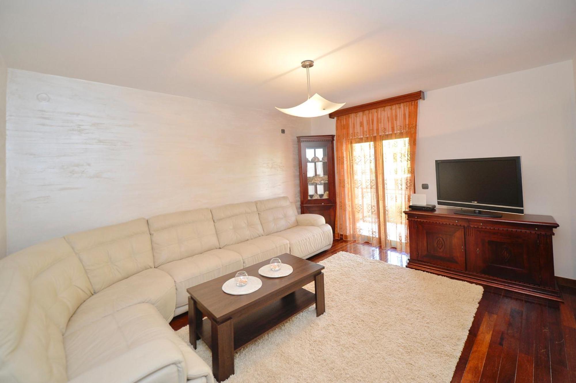 Apartment Nikolija Доброта Екстериор снимка